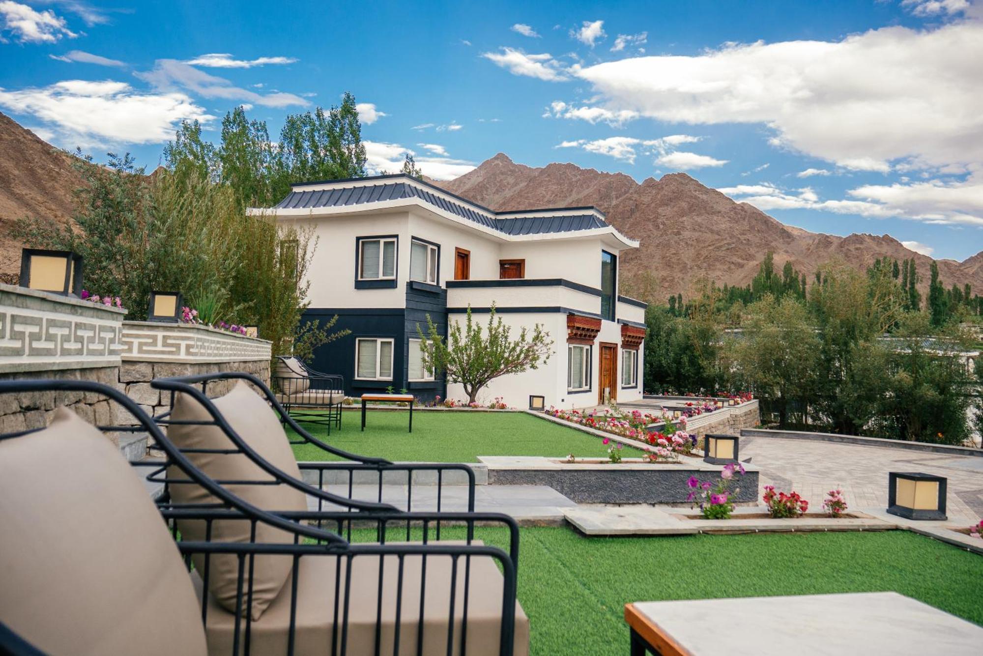 Angkasa Ladakh Resort Leh Exterior foto